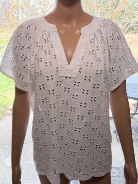 LOFT White Eyelet Split-Neck Short Sleeve Top, Large